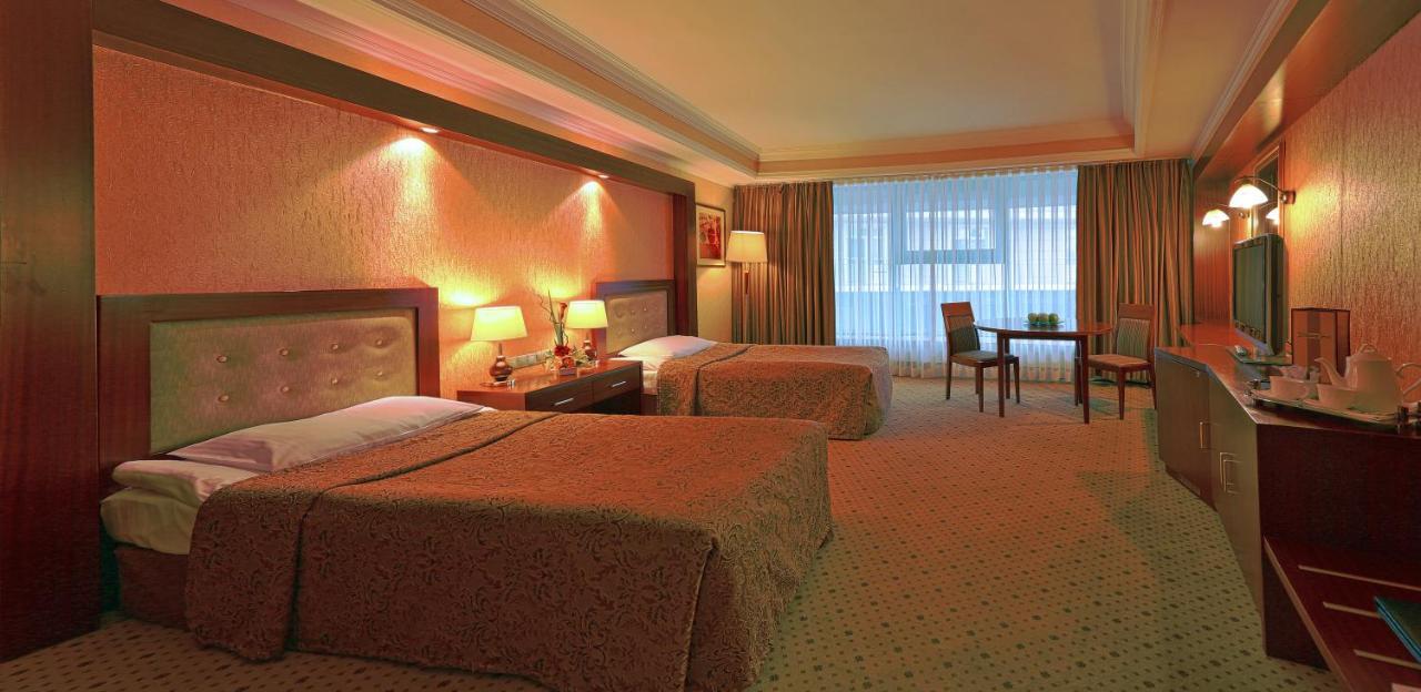 Diplomat Hotel By Ag Hotels Group Astana Exterior foto